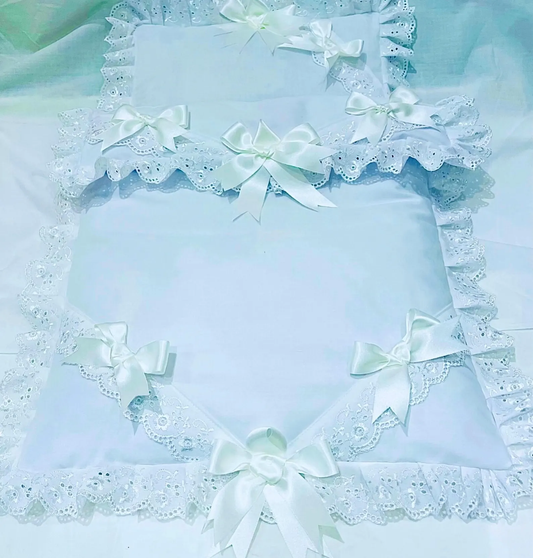 Arabella ! Doll's Pram quilt set * Will fit Silver Cross coach built doll's pram, perfect gift