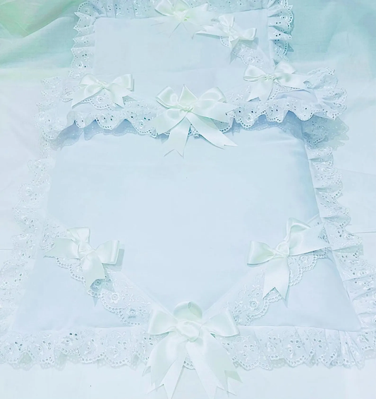 Arabella !  Doll's Pram quilt set * Will fit Silver Cross coach built doll's pram, perfect gift