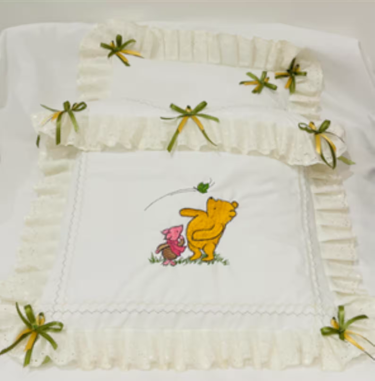 Winnie Classic ! Doll's Pram Quilt Classic Winnie the Pooh