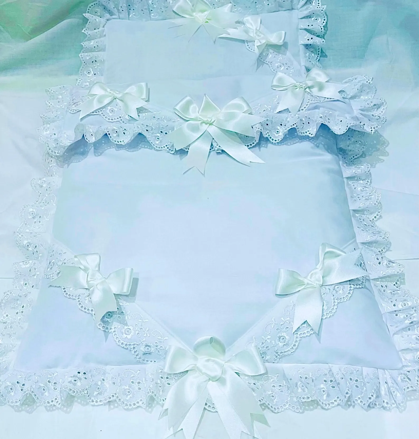 Arabella !  Doll's Pram quilt set * Will fit Silver Cross coach built doll's pram, perfect gift